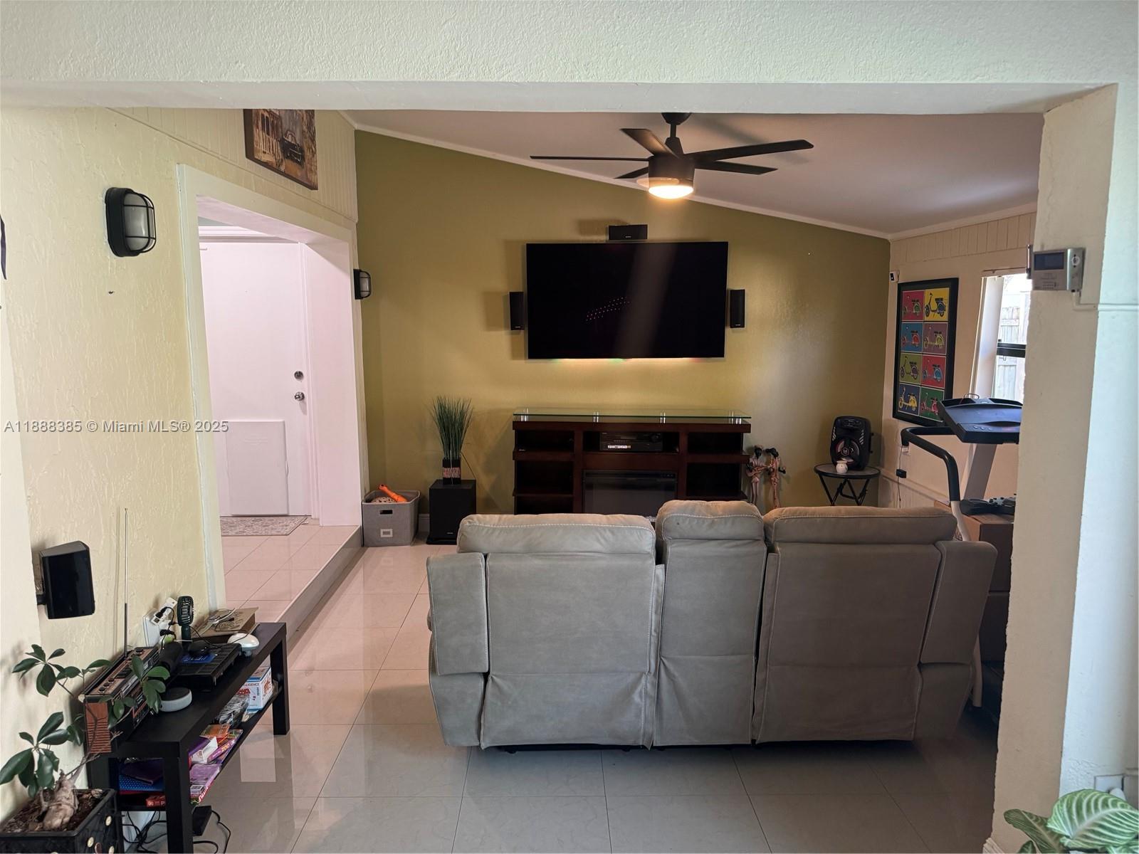 MEADOW WOOD MANOR SEC 3 - Residential