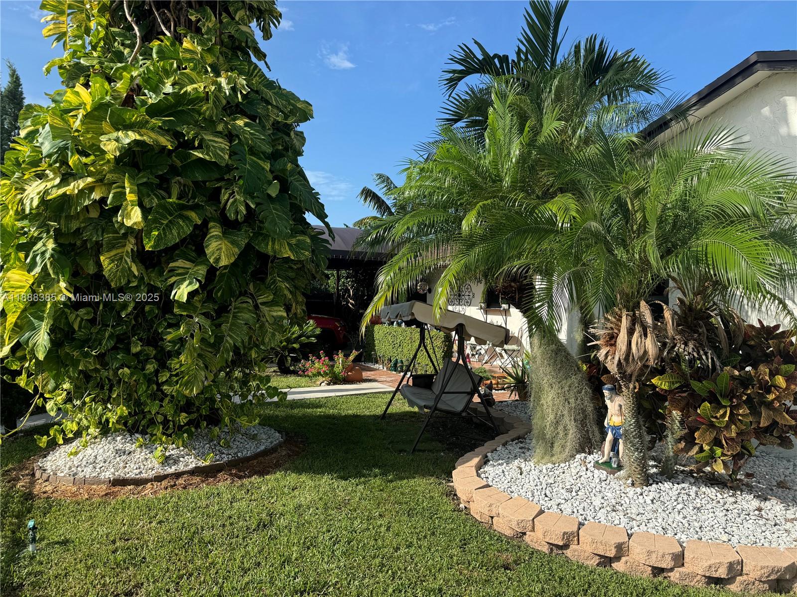 MEADOW WOOD MANOR SEC 3 - Residential