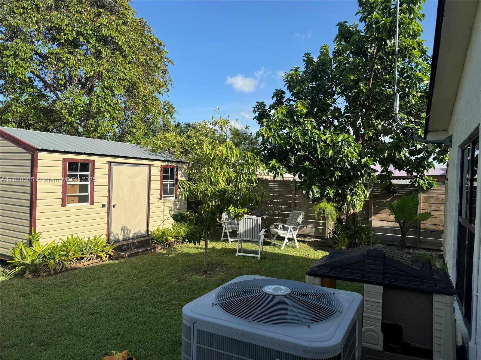 MEADOW WOOD MANOR SEC 3 - Residential