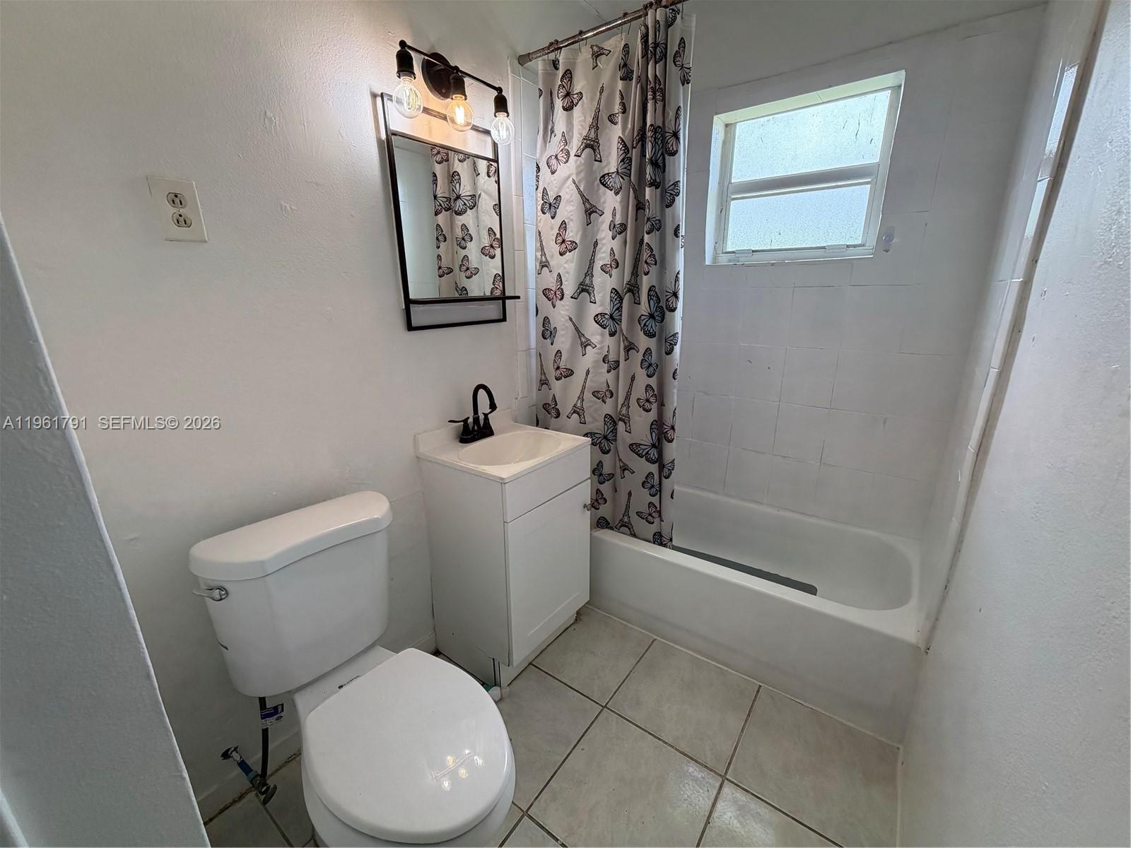 RICHARDS SUB - Residential Income