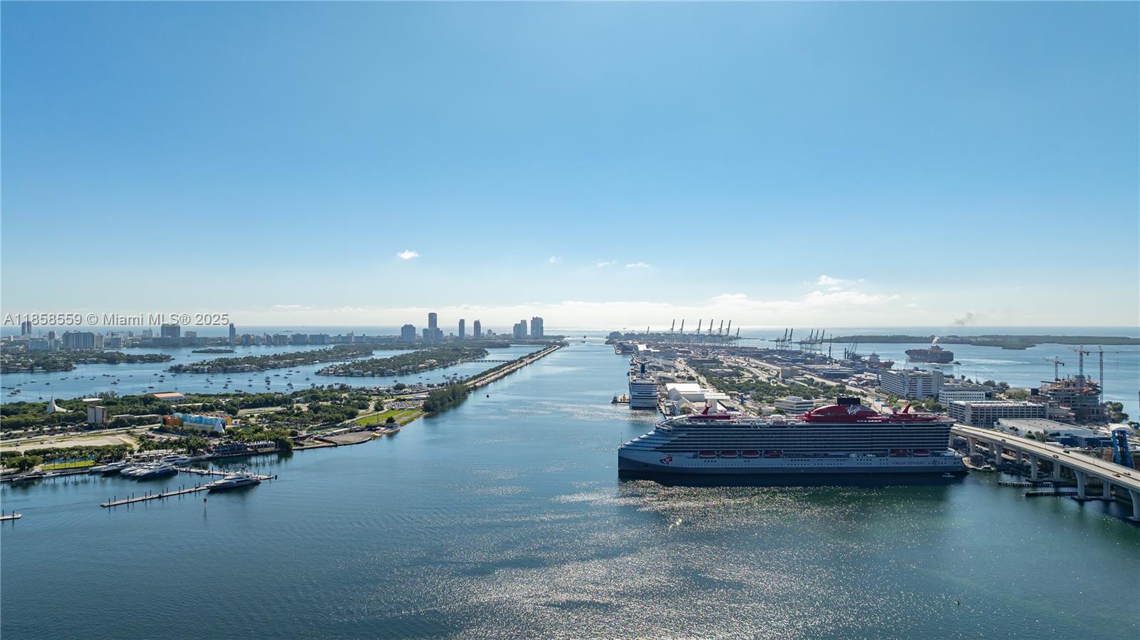 ONE THOUSAND MUSEUM CONDO - Residential