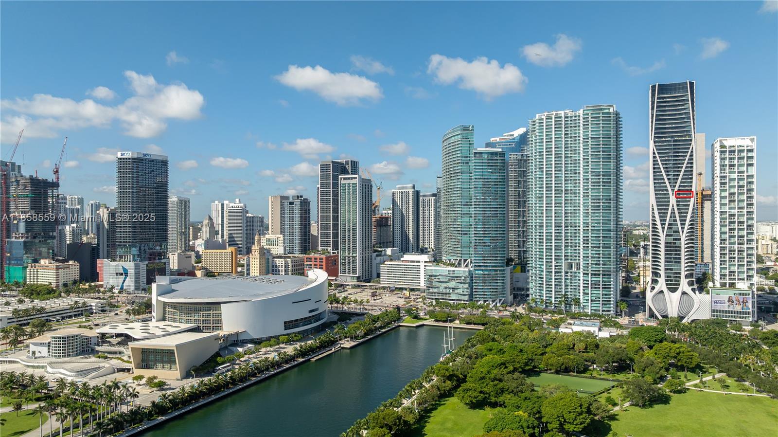 ONE THOUSAND MUSEUM CONDO - Residential