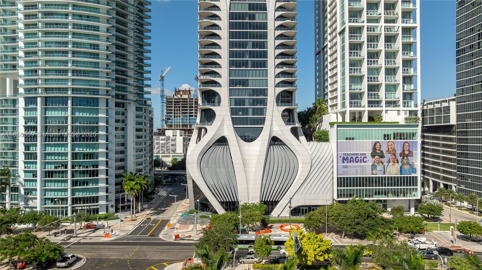 ONE THOUSAND MUSEUM CONDO - Residential