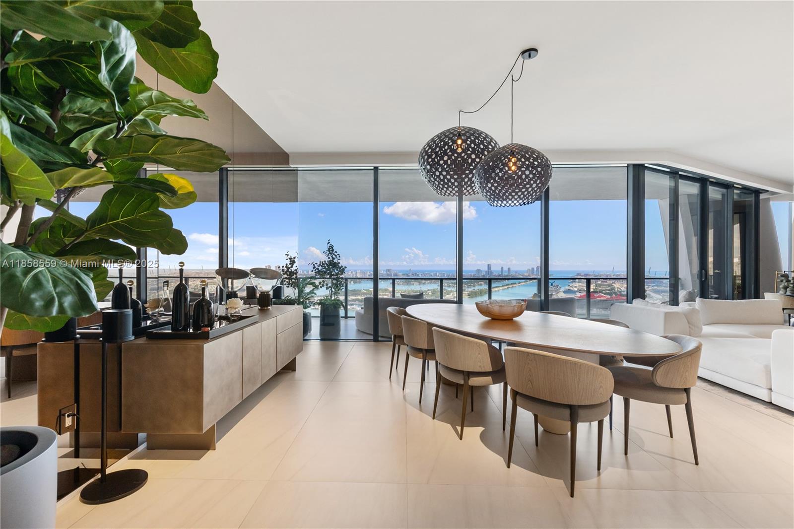 ONE THOUSAND MUSEUM CONDO - Residential