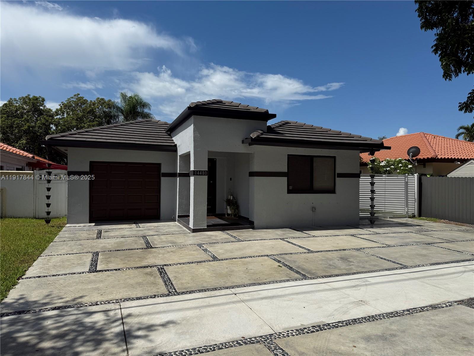 ANDRADE SUB - Residential Lease