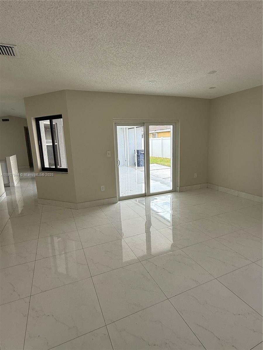 ANDRADE SUB - Residential Lease