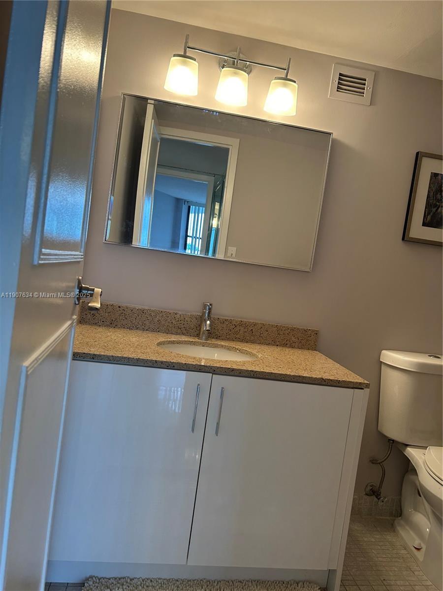 OCEANVIEW PARK CONDO - Residential Lease