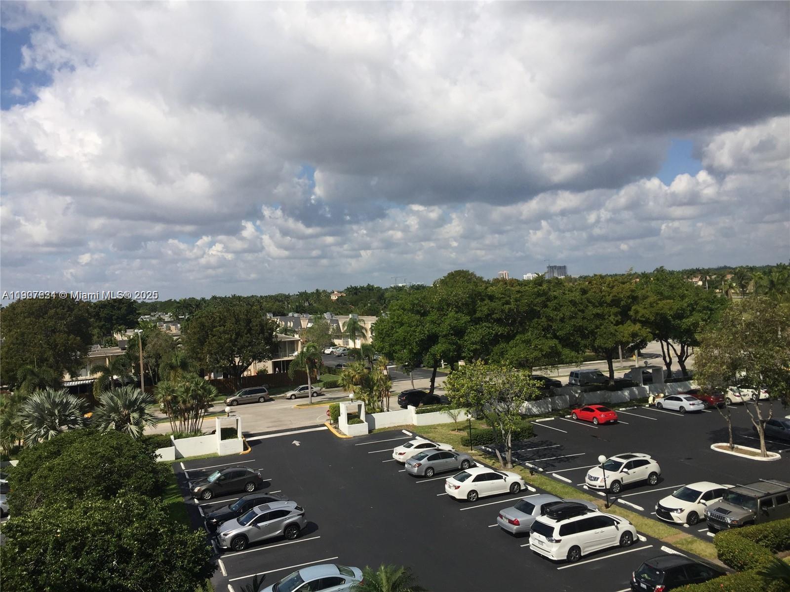 OCEANVIEW PARK CONDO - Residential Lease