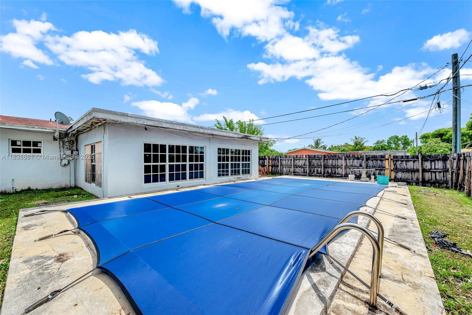 FAIRMONT - Residential