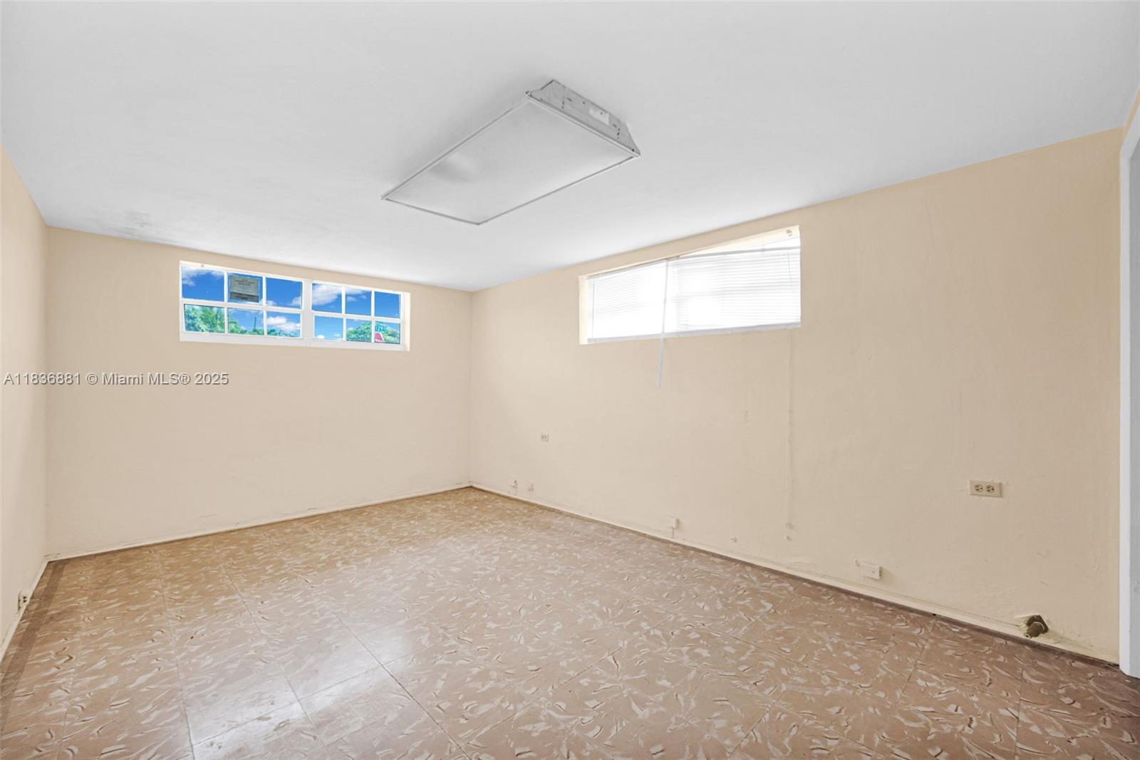 FAIRMONT - Residential