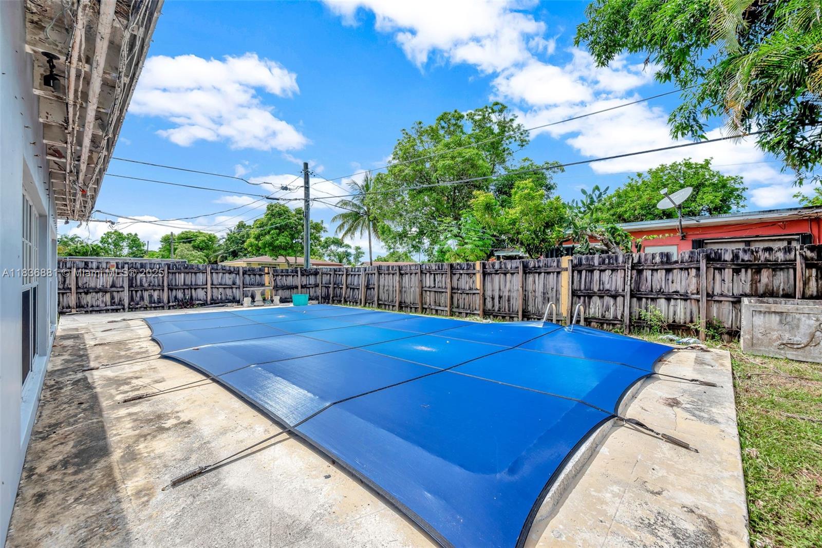 FAIRMONT - Residential