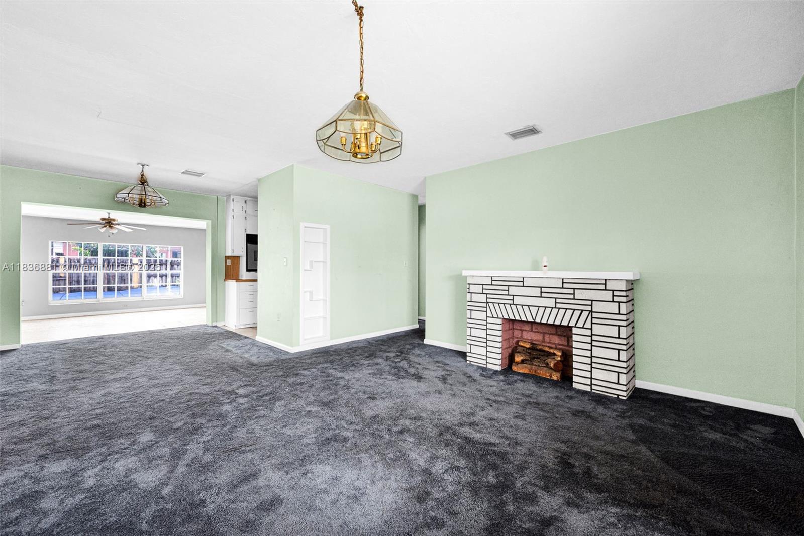 FAIRMONT - Residential