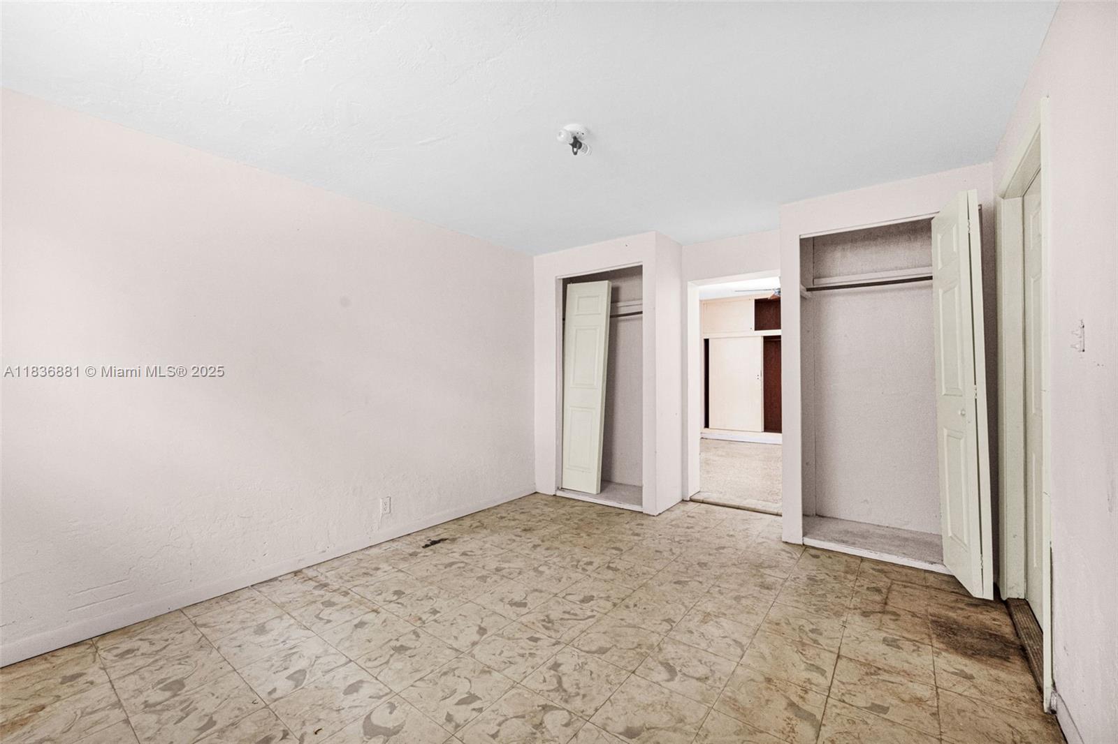 FAIRMONT - Residential