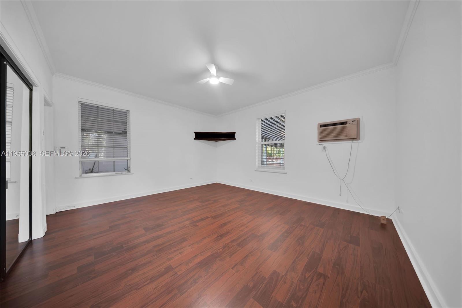 COUNTRY CLUB ESTATES SEC - Residential