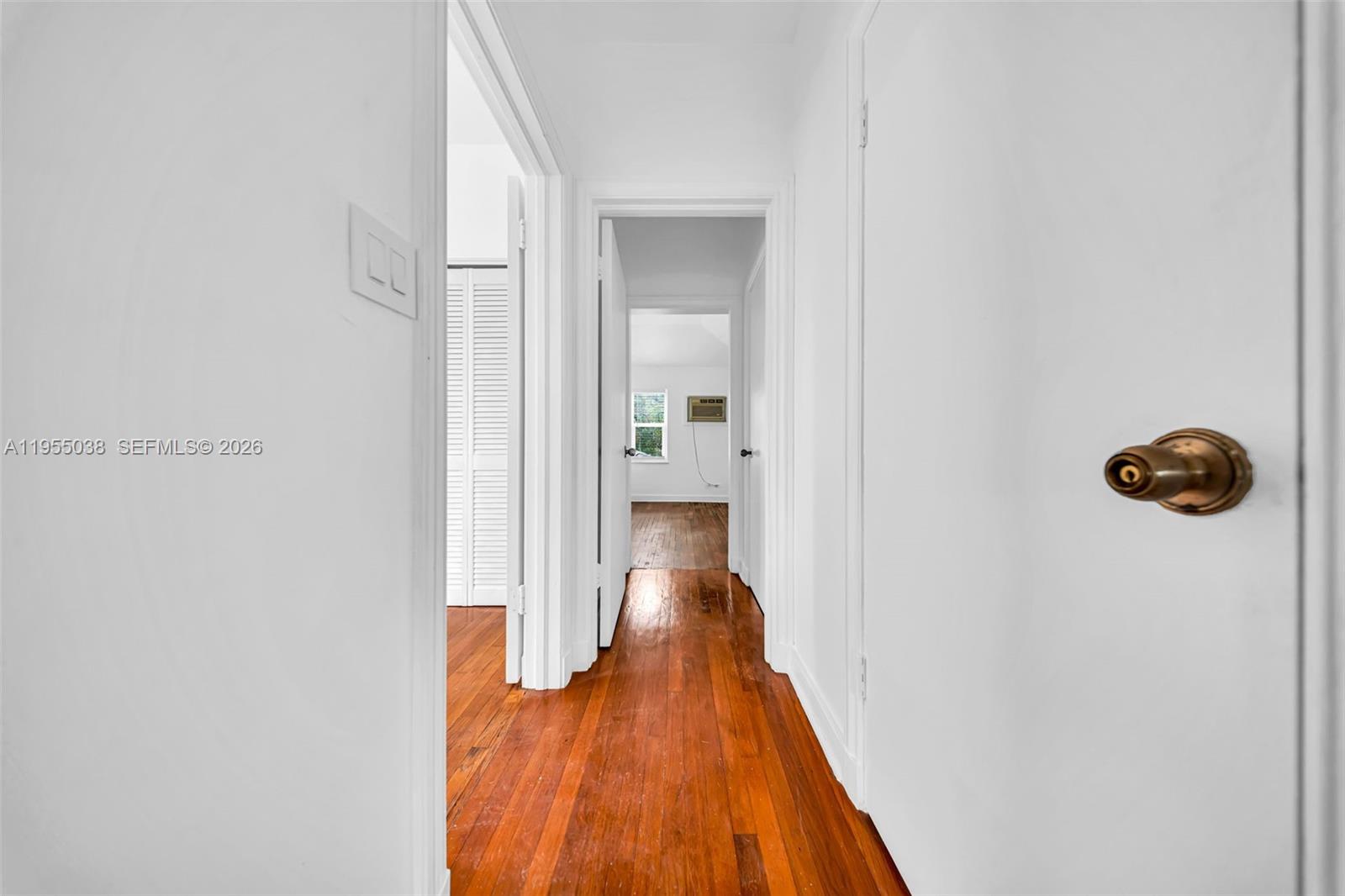 COUNTRY CLUB ESTATES SEC - Residential