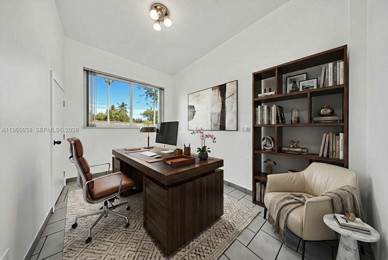 COUNTRY CLUB ESTATES SEC - Residential