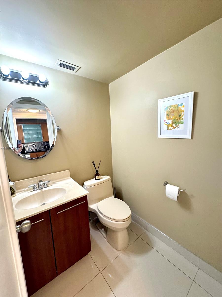 SEA AIR TOWERS CONDO - Residential