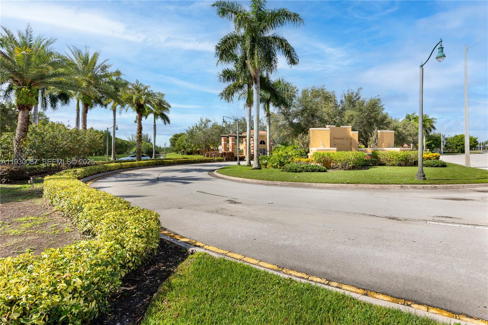 PEMBROKE CAY CONDO - Residential Lease