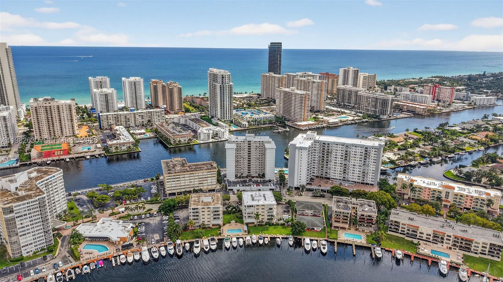 DORSEY ARMS CONDO - Residential