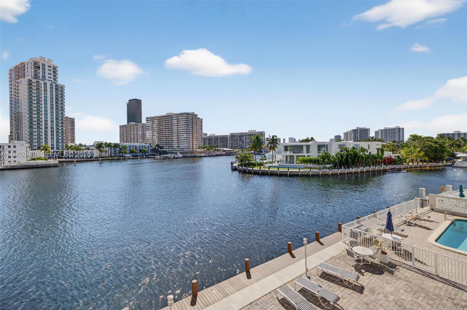 DORSEY ARMS CONDO - Residential