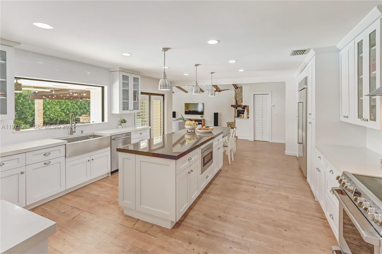 GRANADA WEST ESTATES 1ST - Residential