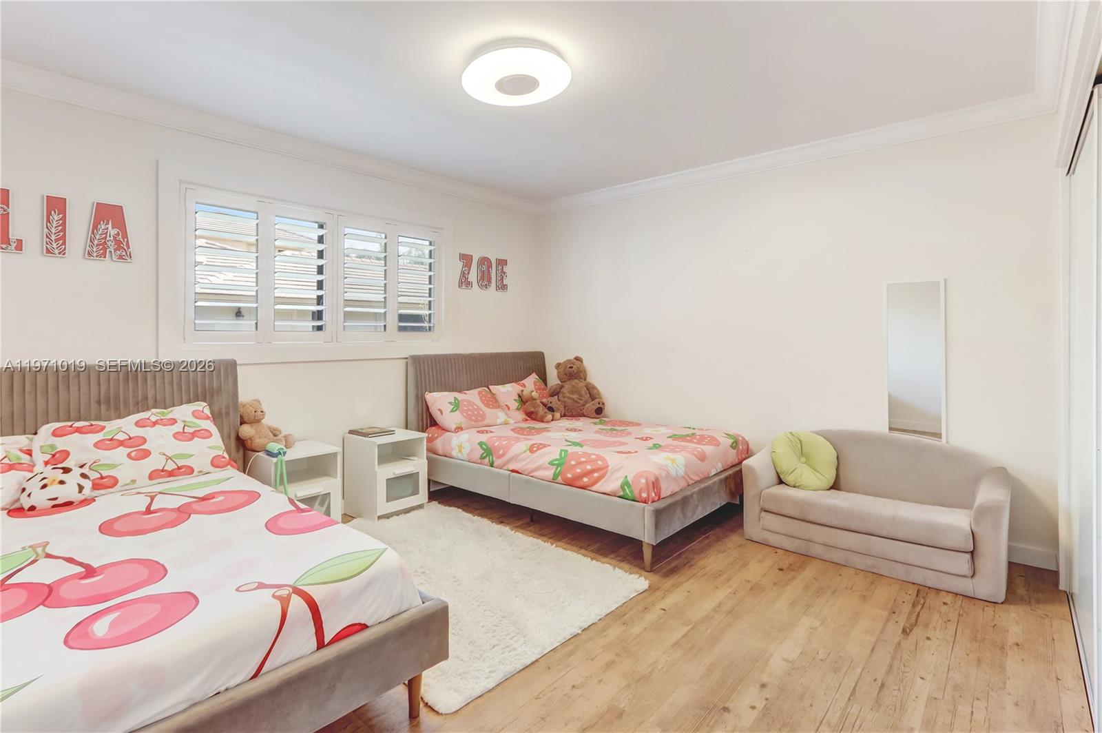 GRANADA WEST ESTATES 1ST - Residential