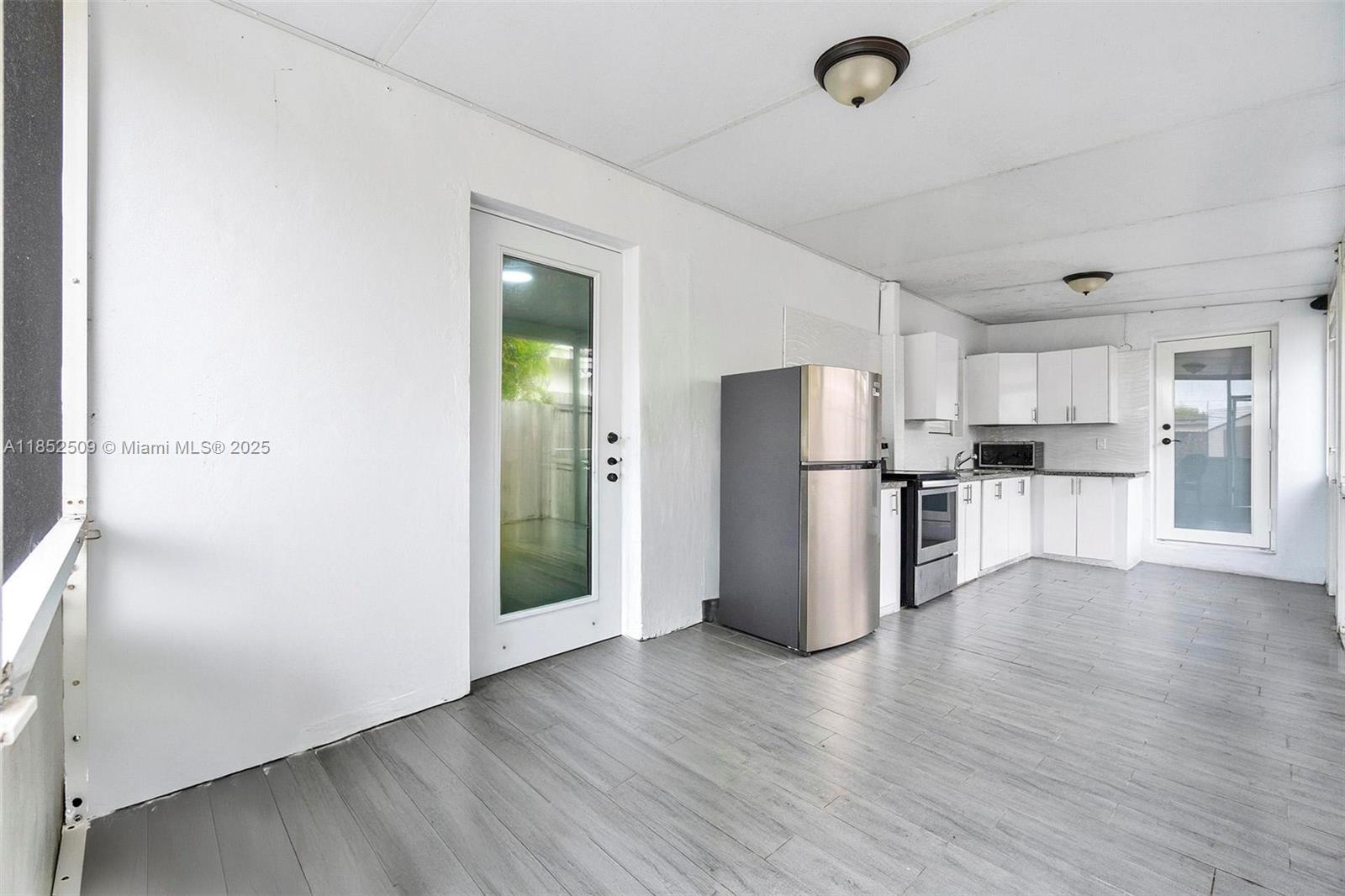 CORAL VILLAS REV - Residential