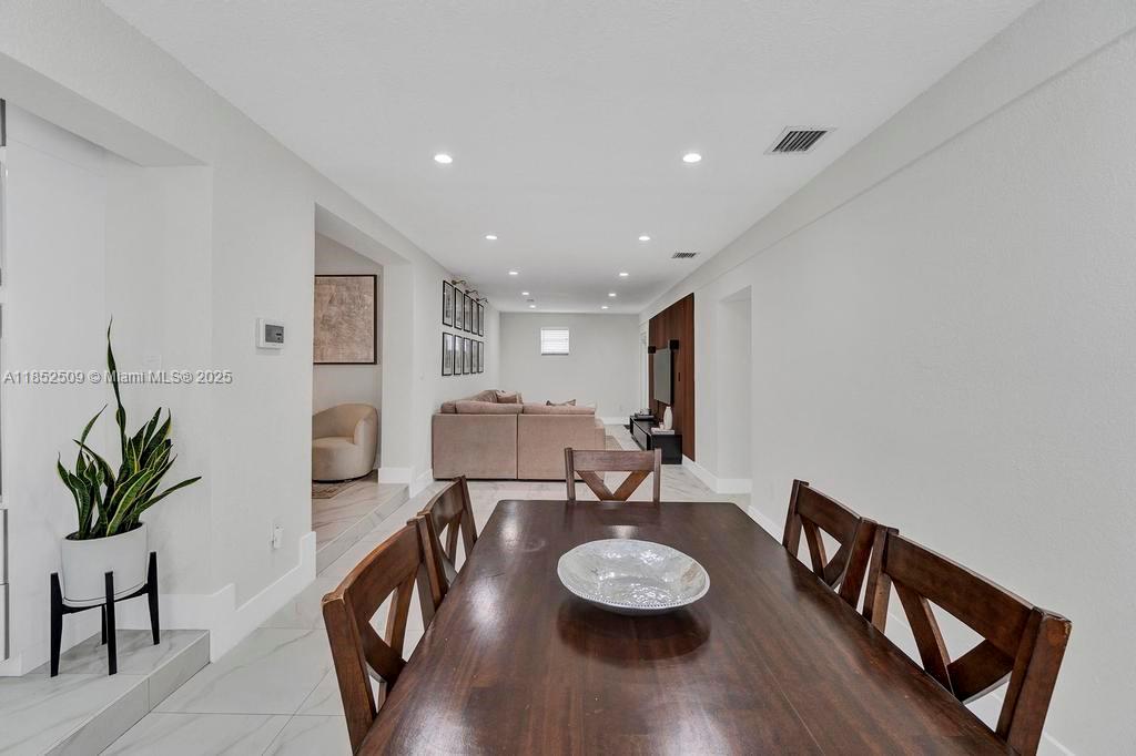 CORAL VILLAS REV - Residential