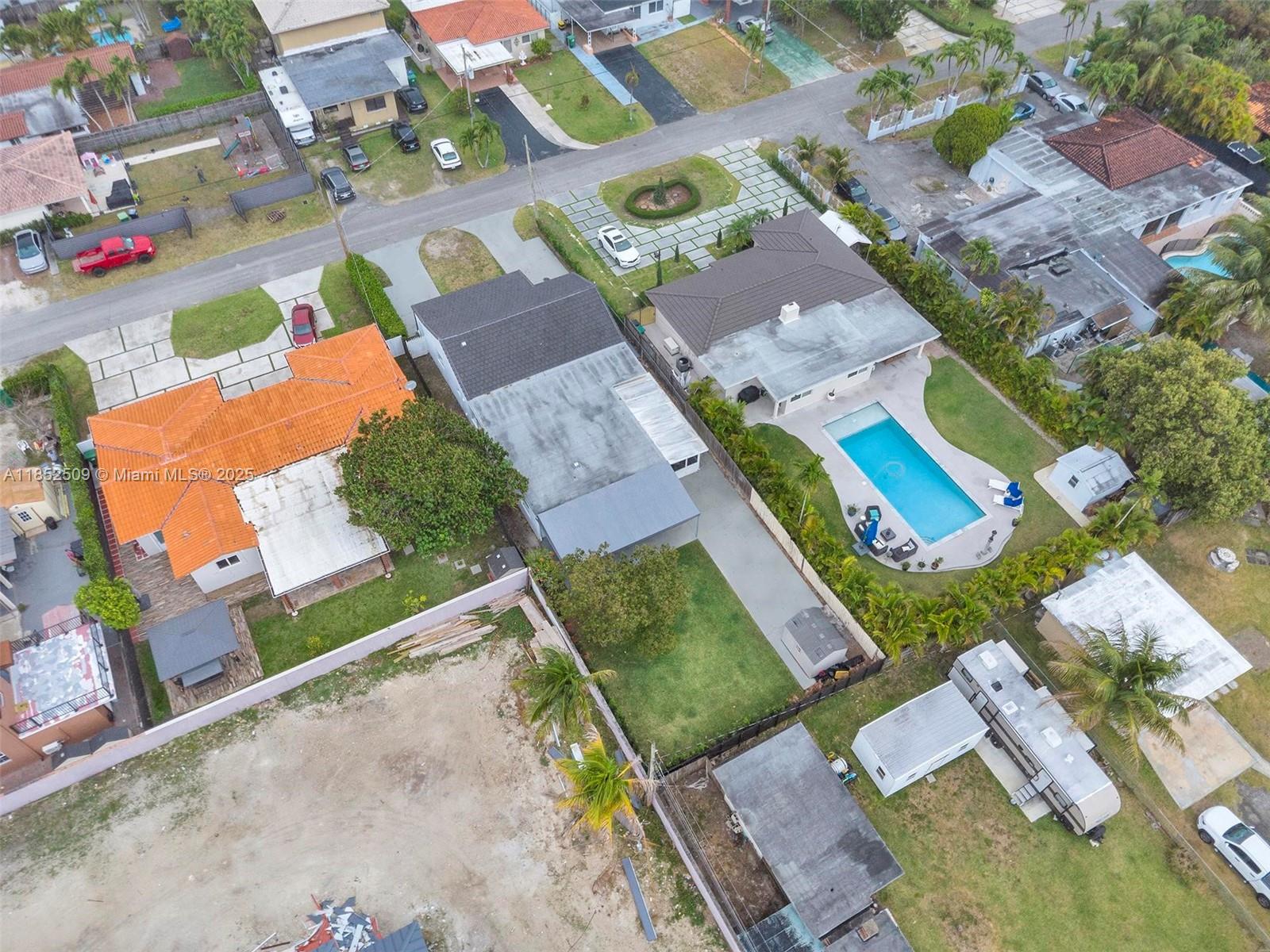 CORAL VILLAS REV - Residential