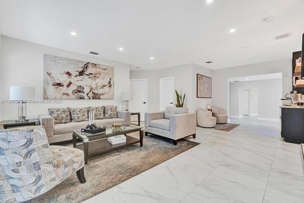 CORAL VILLAS REV - Residential