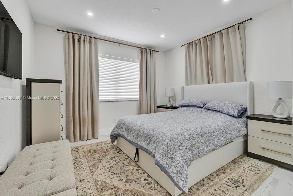 CORAL VILLAS REV - Residential