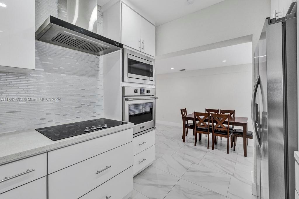 CORAL VILLAS REV - Residential