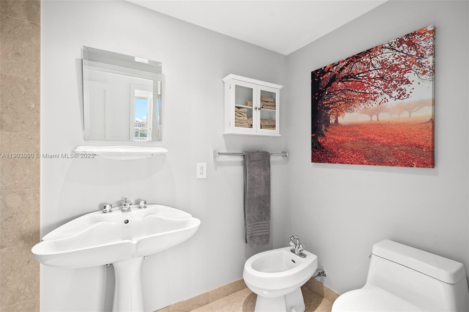 SANTA MARIA CONDO - Residential