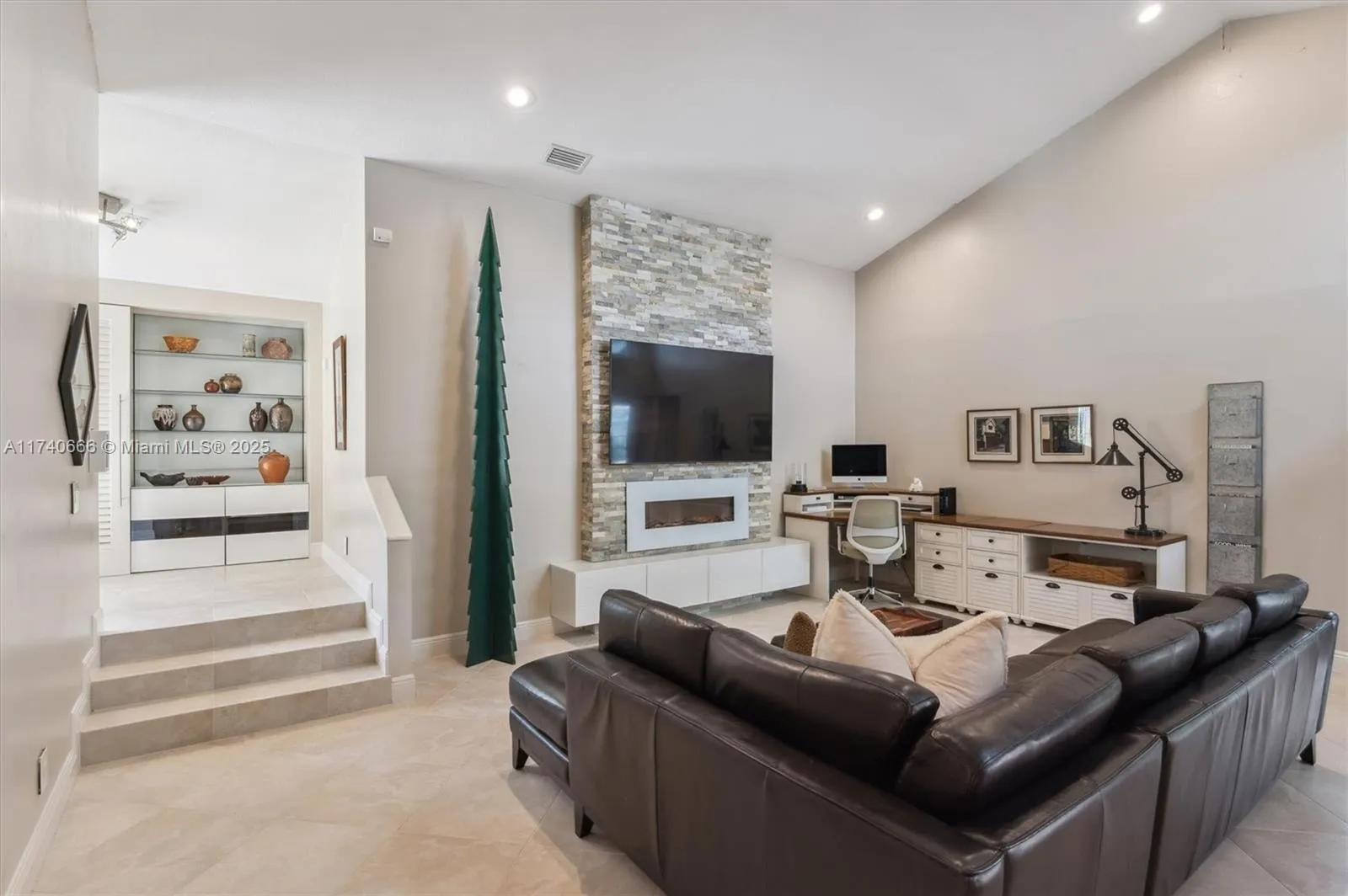 Deerfield Beach, Florida 33442, United States, 3 Bedrooms Bedrooms, ,2 BathroomsBathrooms,Residential,Pending,8000