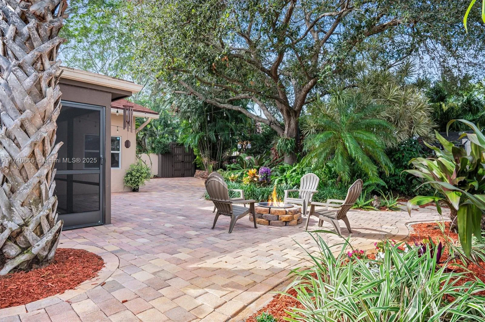 Deerfield Beach, Florida 33442, United States, 3 Bedrooms Bedrooms, ,2 BathroomsBathrooms,Residential,Pending,8000