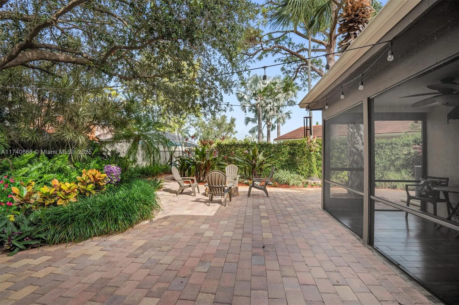 Deerfield Beach, Florida 33442, United States, 3 Bedrooms Bedrooms, ,2 BathroomsBathrooms,Residential,Pending,8000