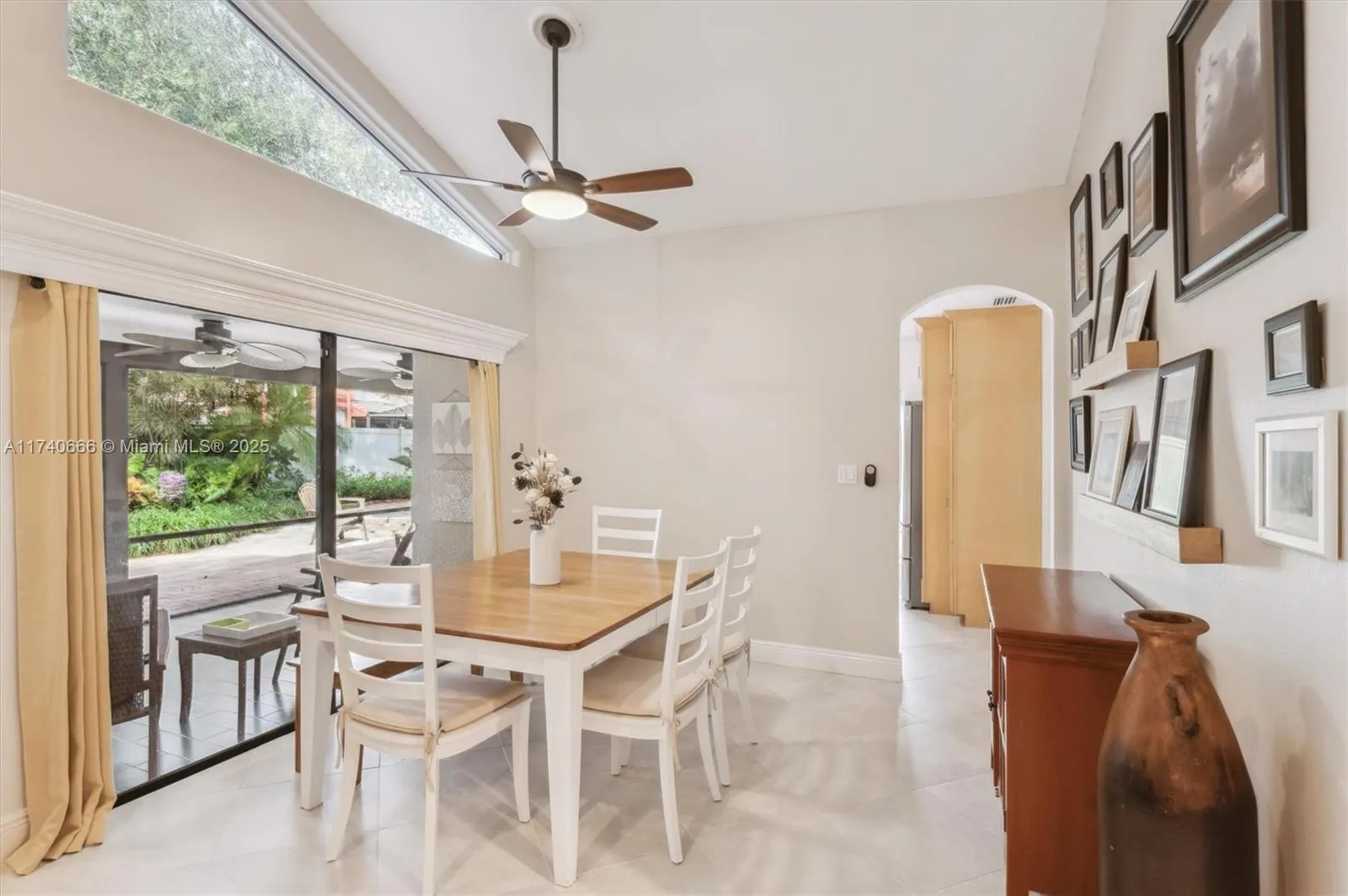 Deerfield Beach, Florida 33442, United States, 3 Bedrooms Bedrooms, ,2 BathroomsBathrooms,Residential,Pending,8000