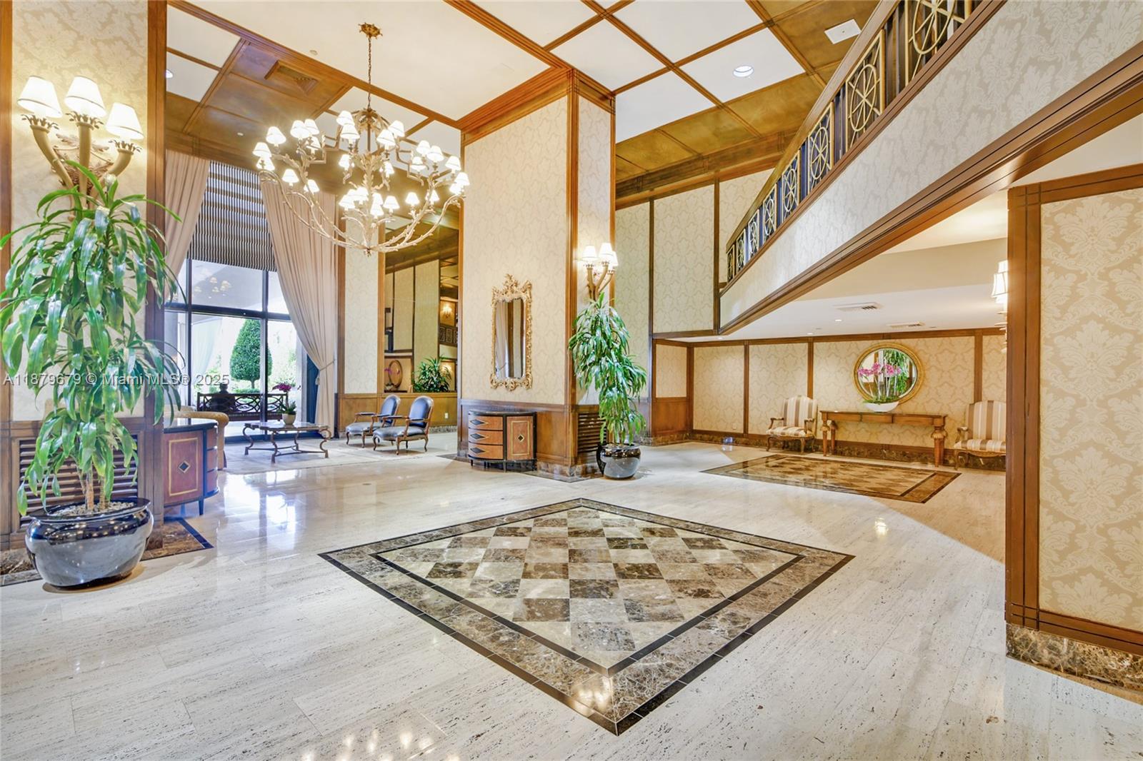 BALMORAL CONDO - Residential Lease