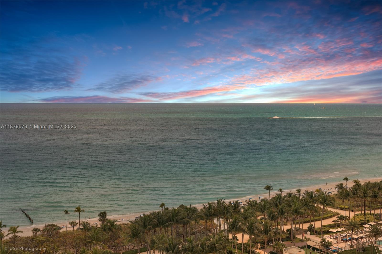BALMORAL CONDO - Residential Lease