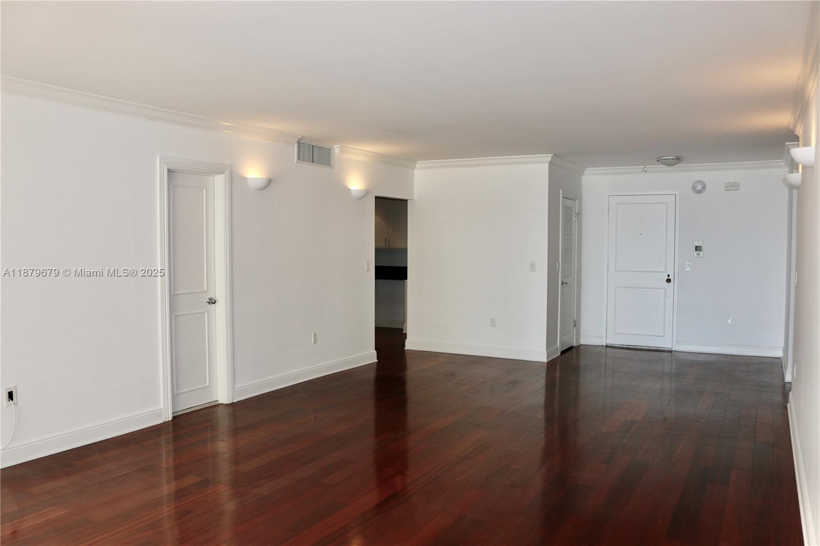 BALMORAL CONDO - Residential Lease