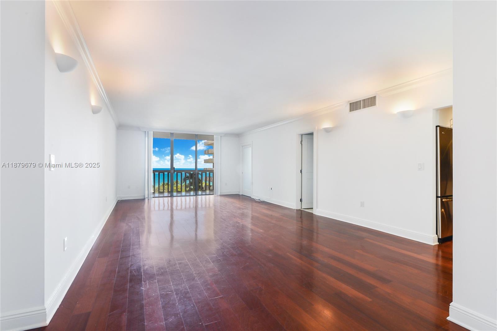 BALMORAL CONDO - Residential Lease