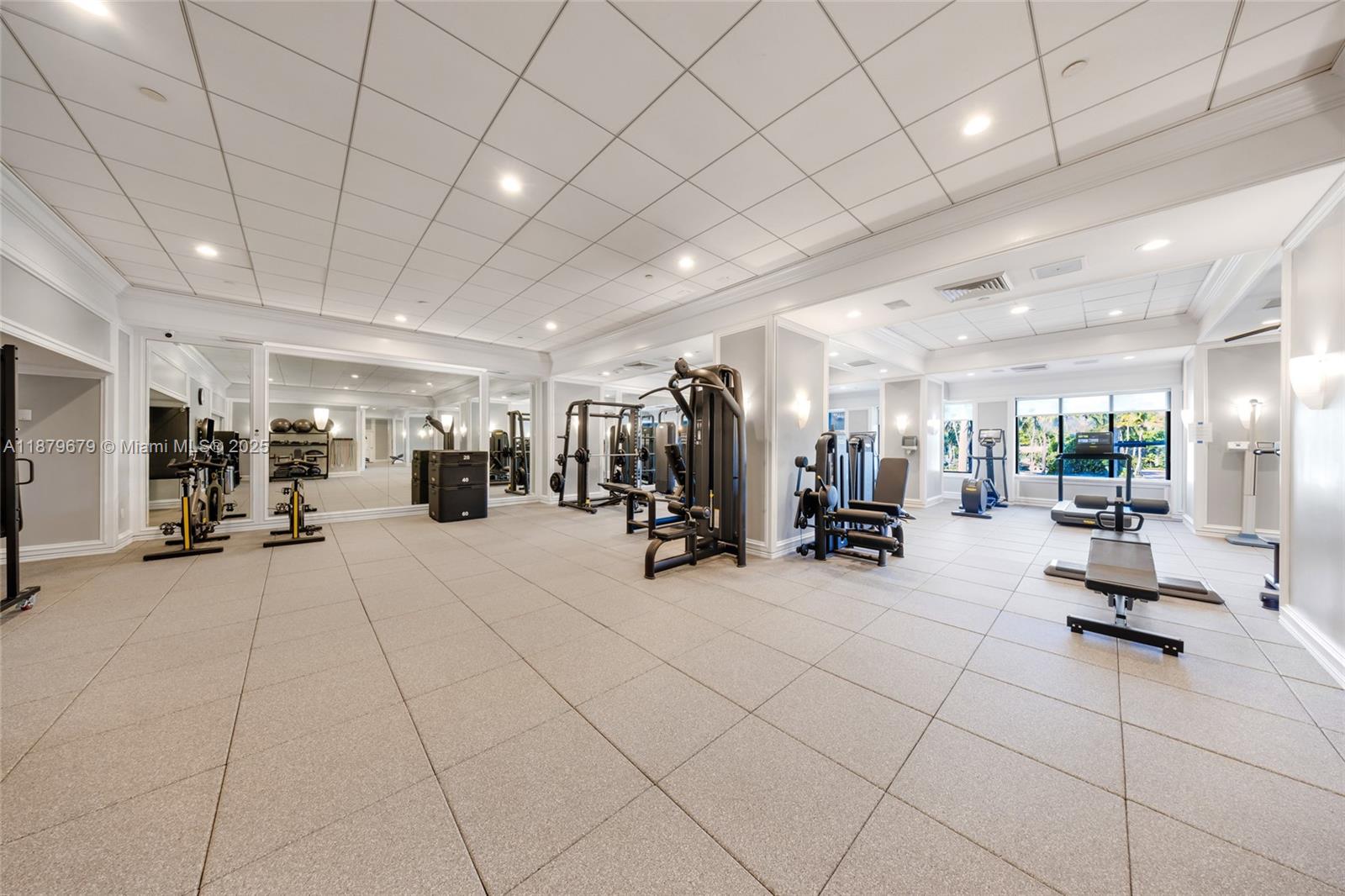 BALMORAL CONDO - Residential Lease