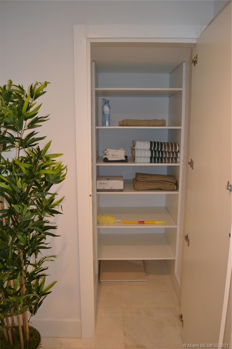 Key Colony Condo 2 - Residential Lease