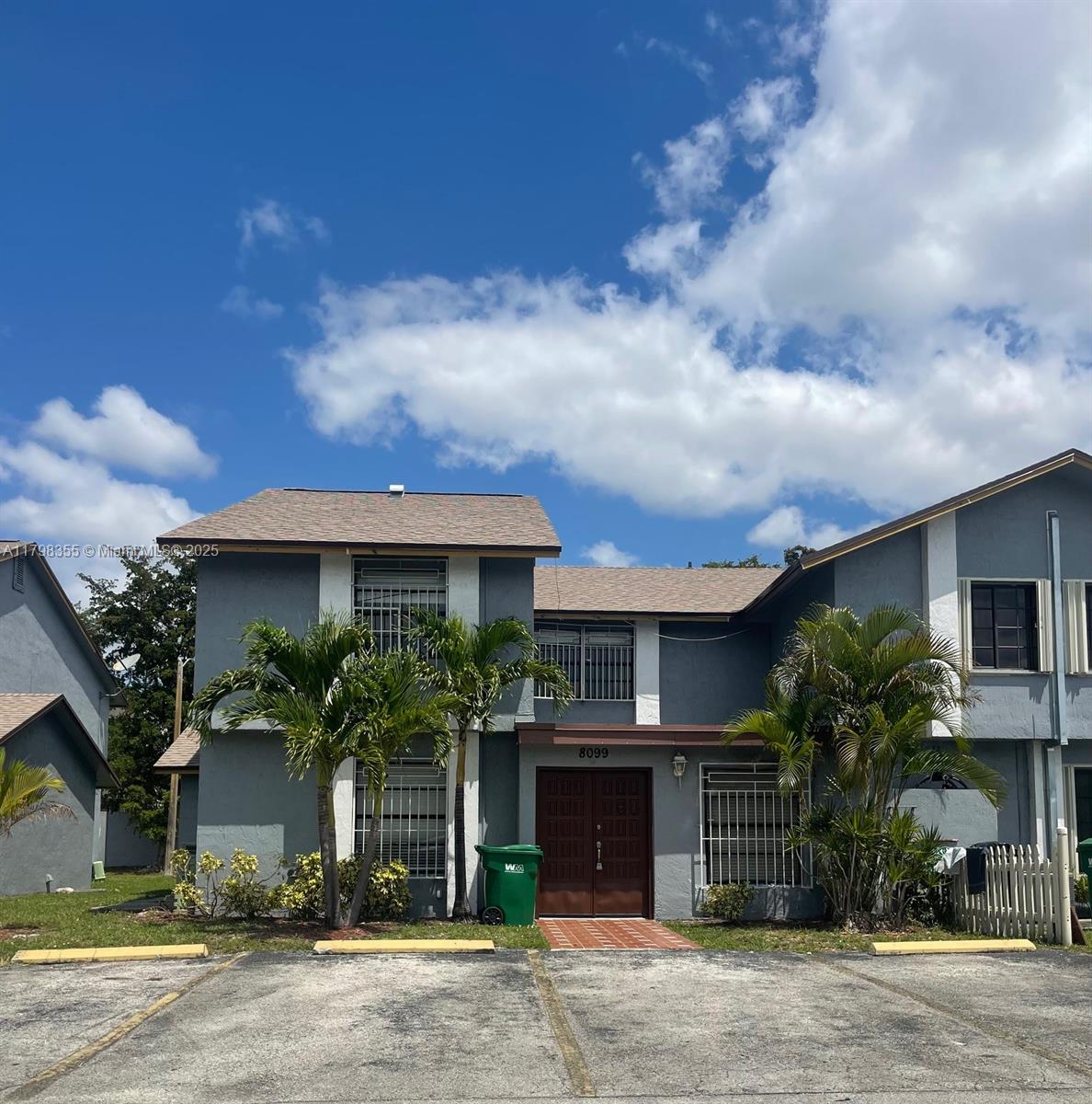 Rental Property at 8099 Samari Lakes Dr 2255, Hialeah Gardens, Miami-Dade County, Florida - Bedrooms: 3 
Bathrooms: 3  - $2,800 MO.