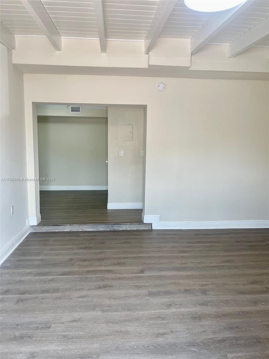 8099 Samari Lakes Dr 2255