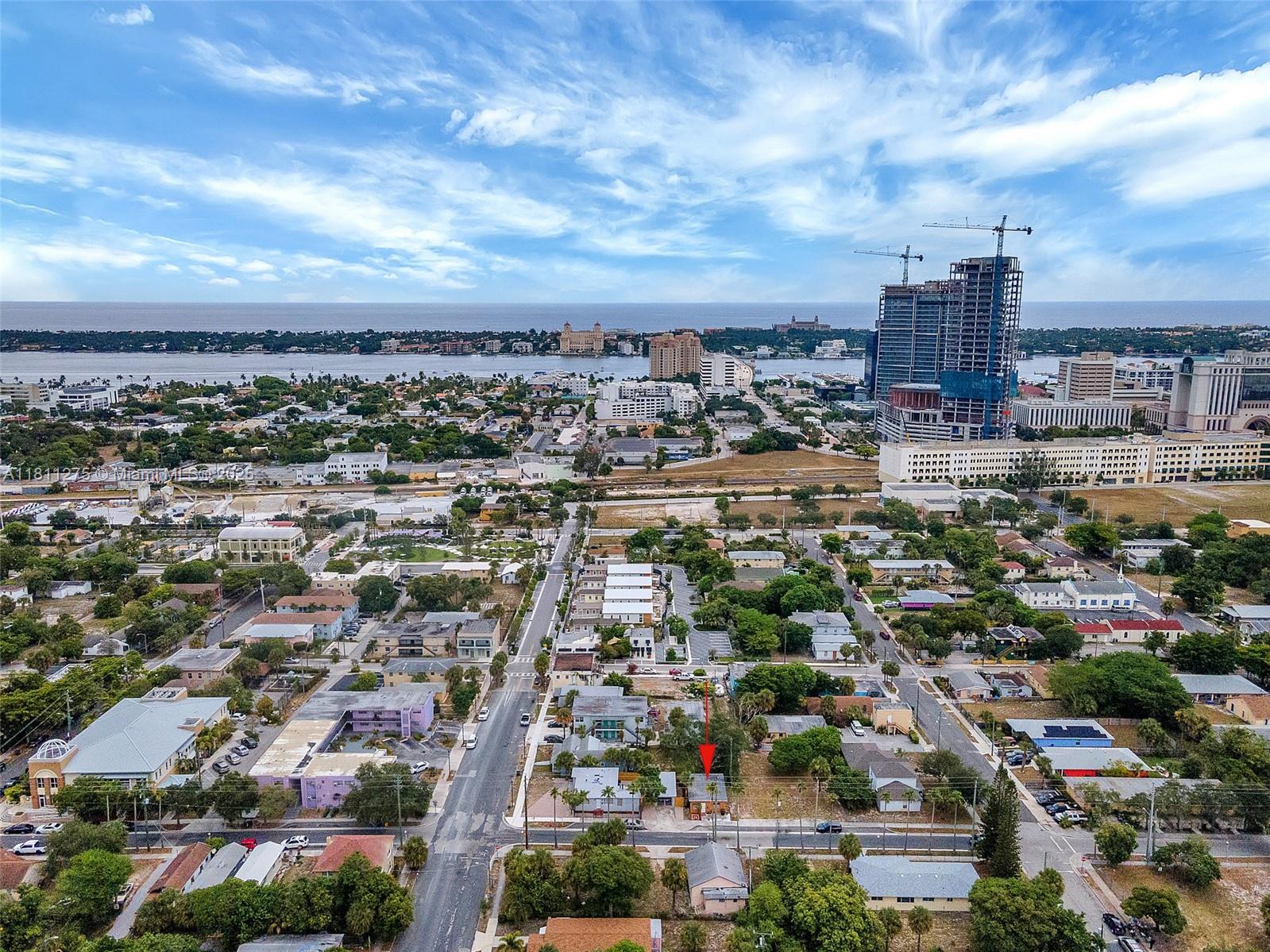 CLOWS - Residential Lease
