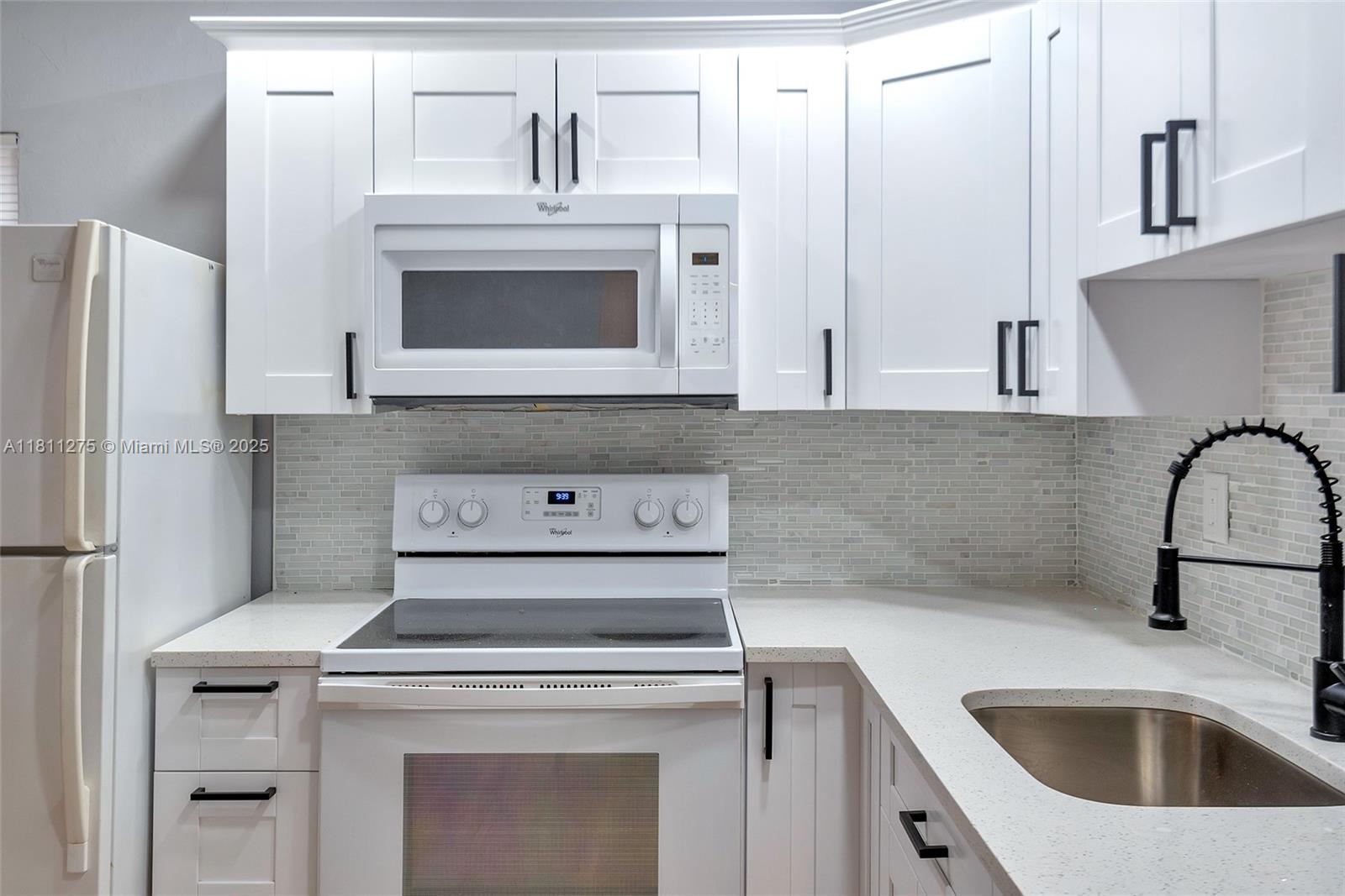 CLOWS - Residential Lease
