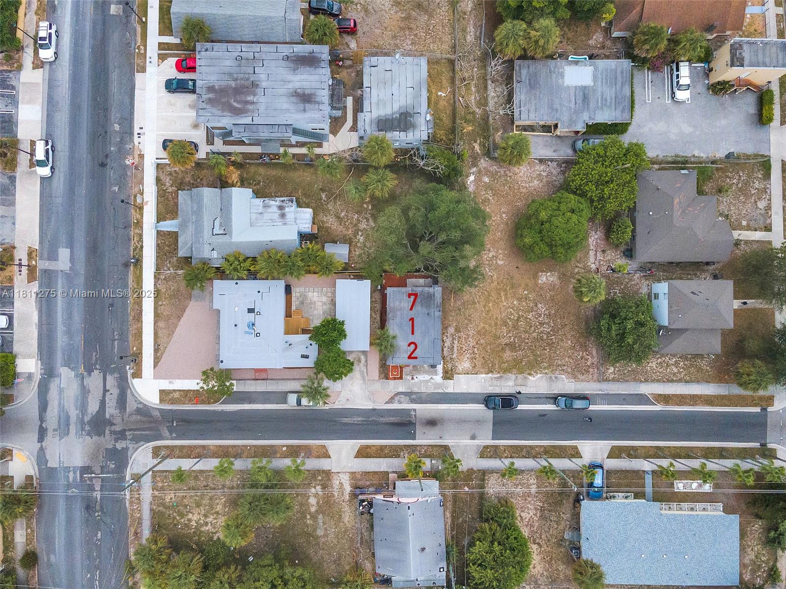CLOWS - Residential Lease