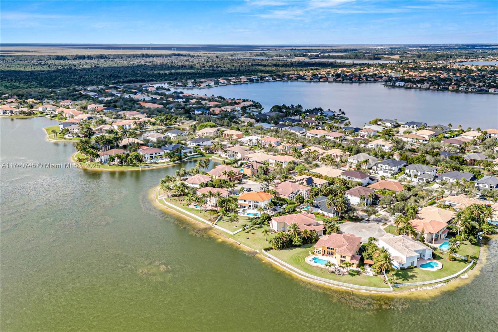 SUNSET LAKES PLAT TWO - Residential