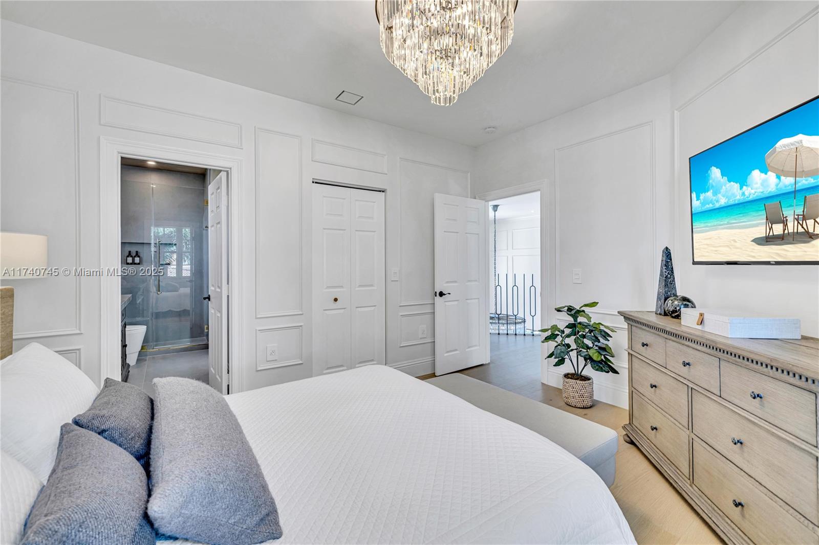 SUNSET LAKES PLAT TWO - Residential